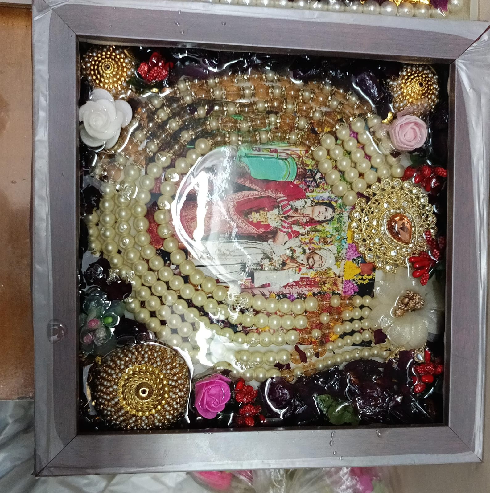 Varmala/Garland/Kaleera preservation in Customised Photo Frame