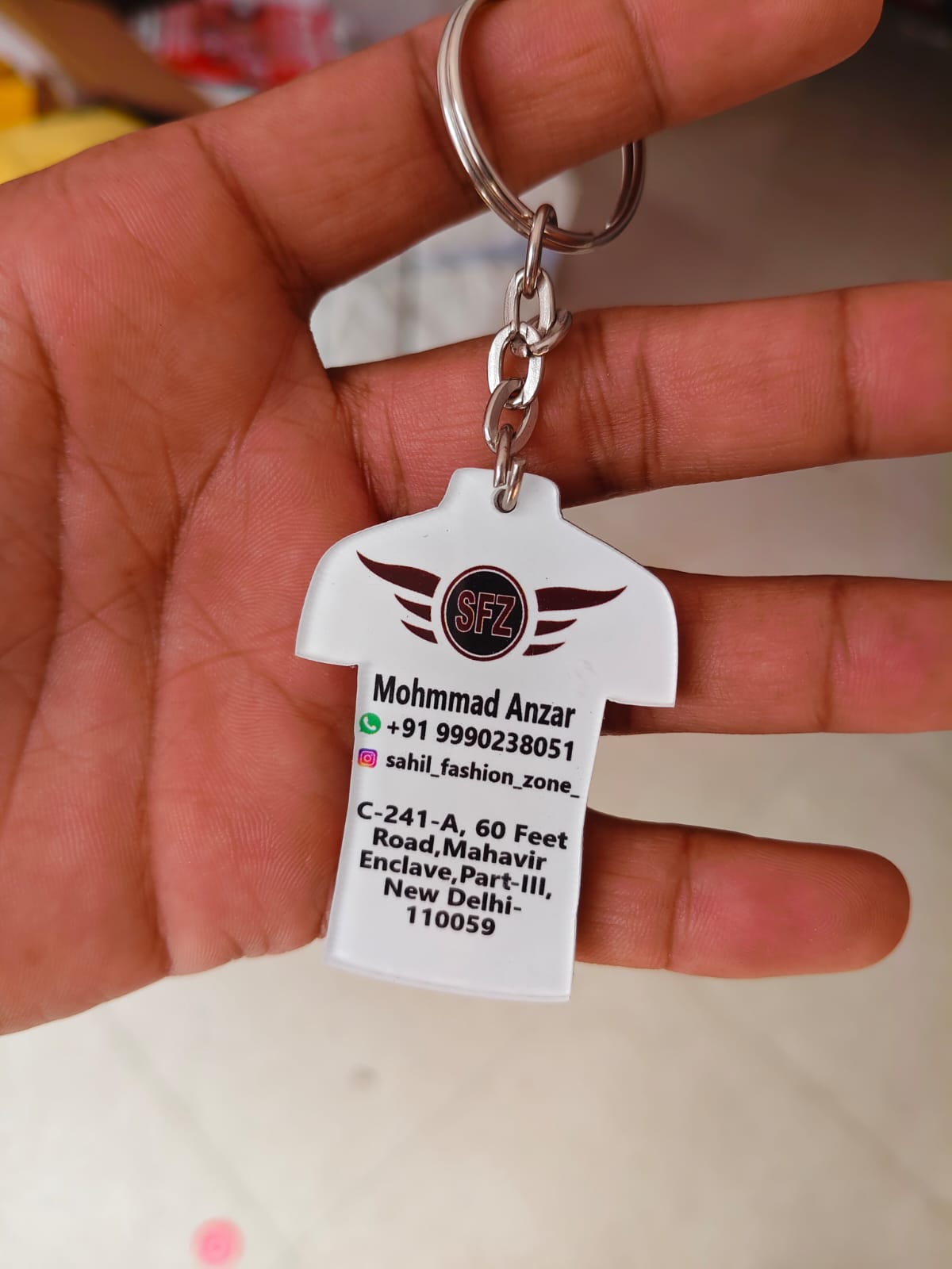 Custom Acrylic Promotional Keychains – Durable, Vibrant & Personalized Business Tags